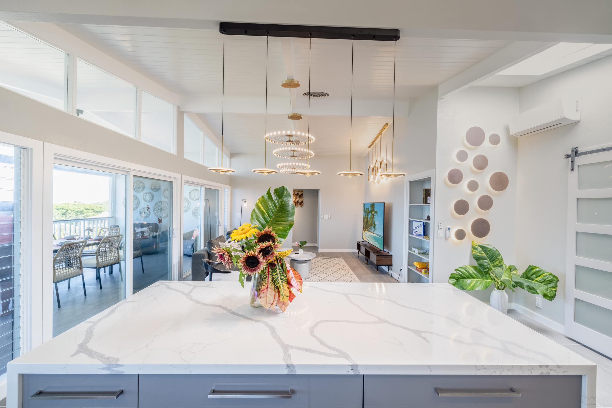 Home in Kailua-Kona · ★4.99 · 2 bedrooms · 4 beds · 2.5 baths - Image 3