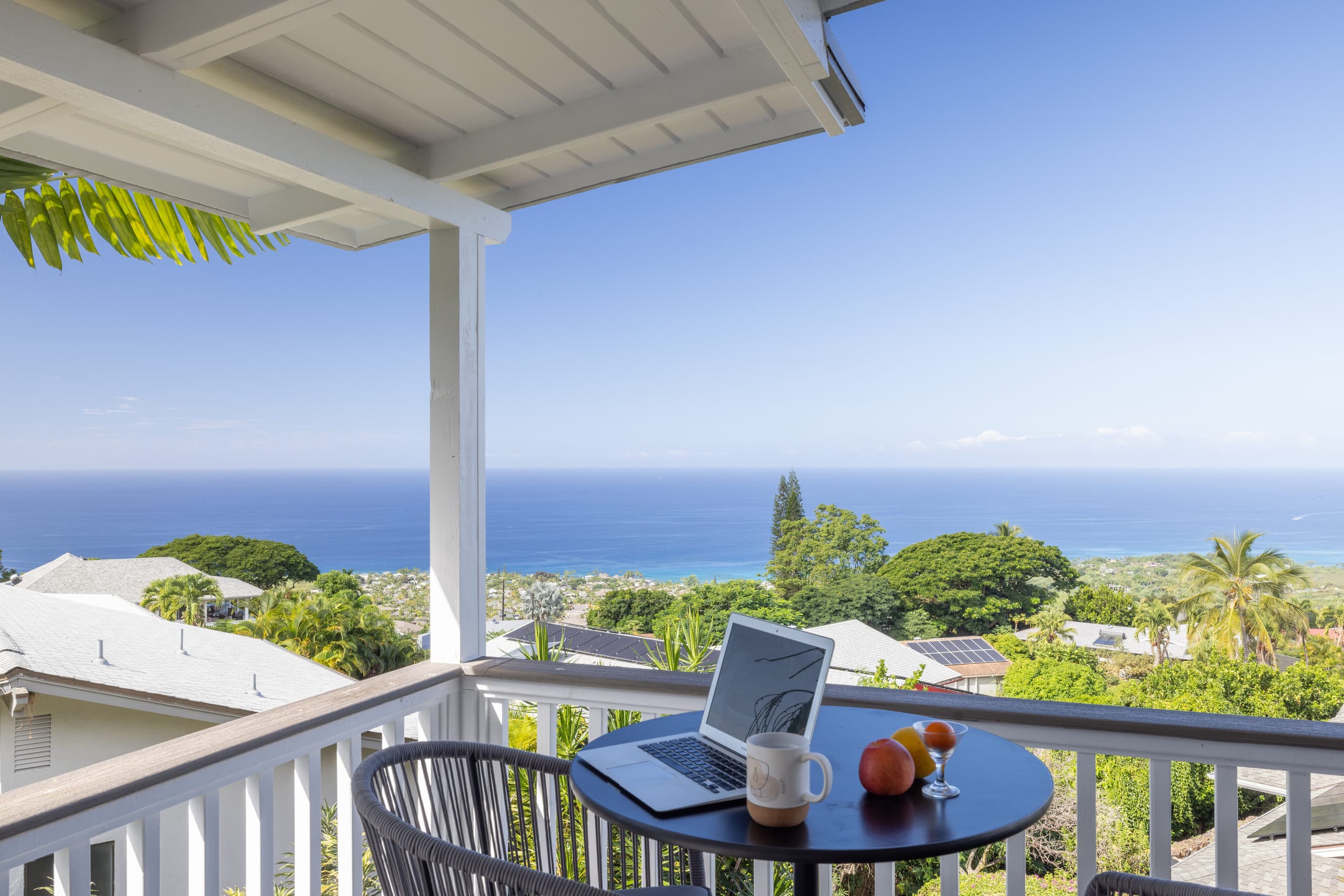 Home in Kailua-Kona · ★4.99 · 2 bedrooms · 4 beds · 2.5 baths - Image 72