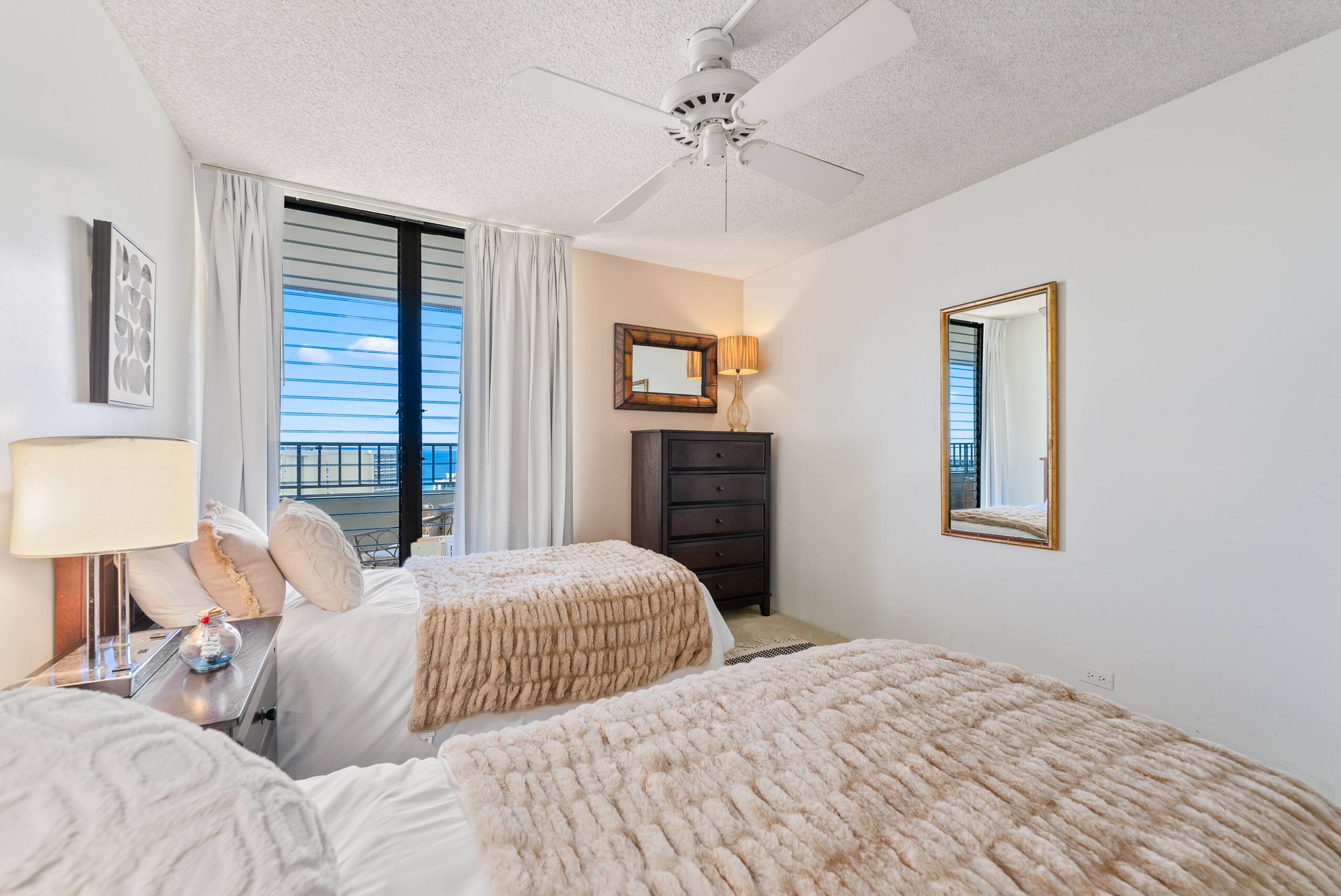 OHANA Luxury Suite - Photo 22