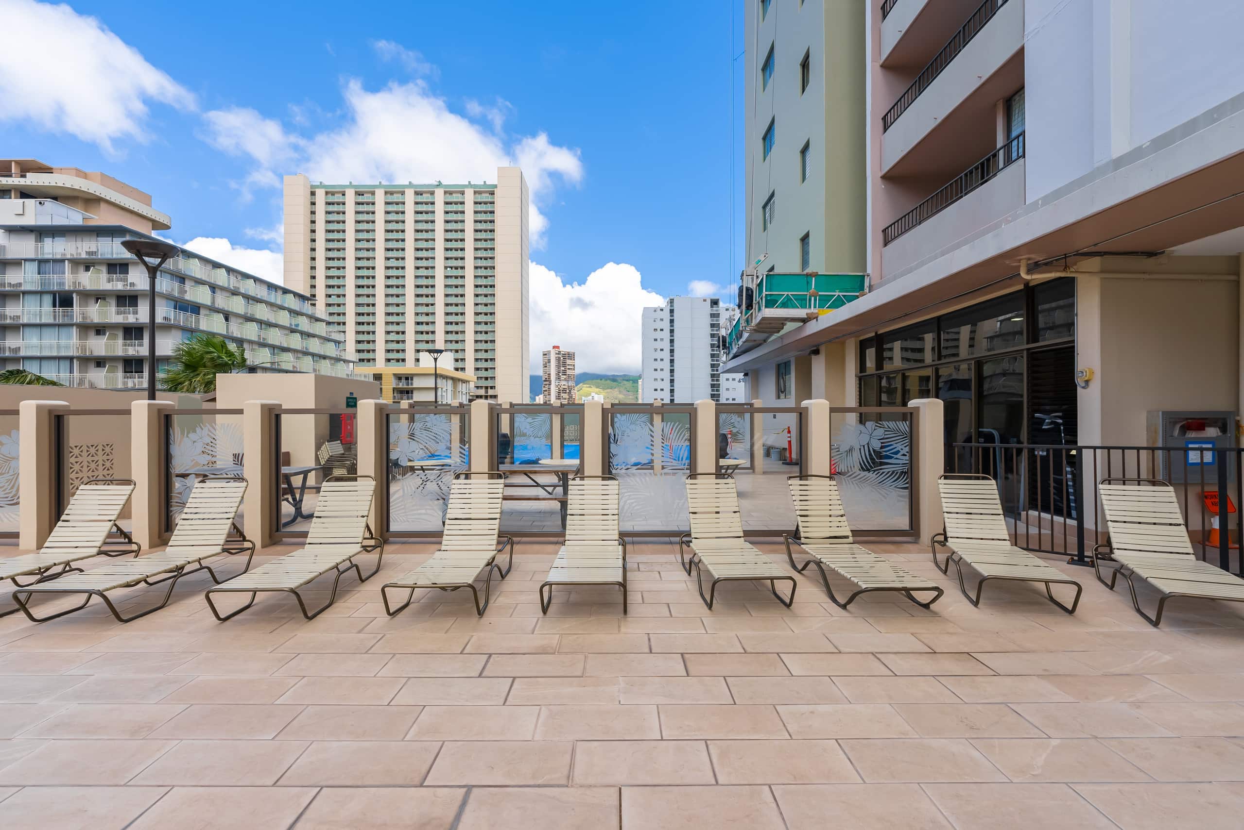 OHANA Luxury Suite - Photo 44