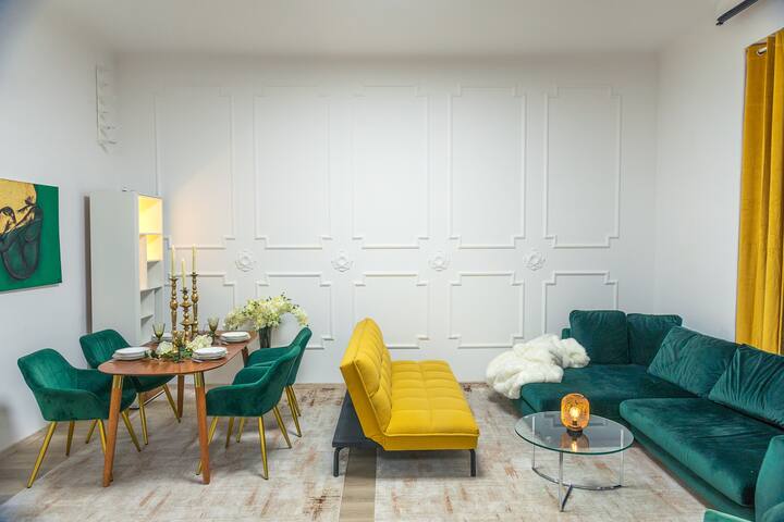 Luxury Loft – directly on Shopping Street gallery image 2