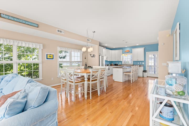 Private Beach That Also Has Beautiful Sunset Views - Delaware
