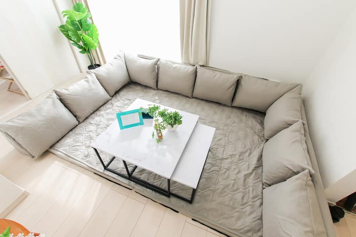 7名以上ご利用時は床置きのマットレスを敷いてご利用いただけます。