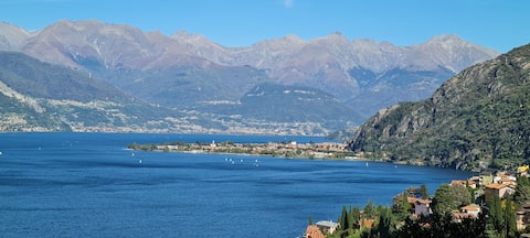 Villa Sunrise with pool and garden near the beach