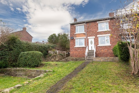 Cosy British Terrace Home
