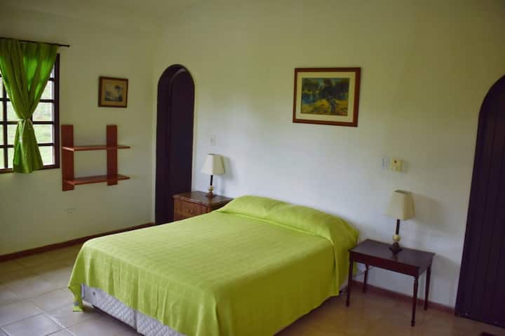 საძინებელი 2