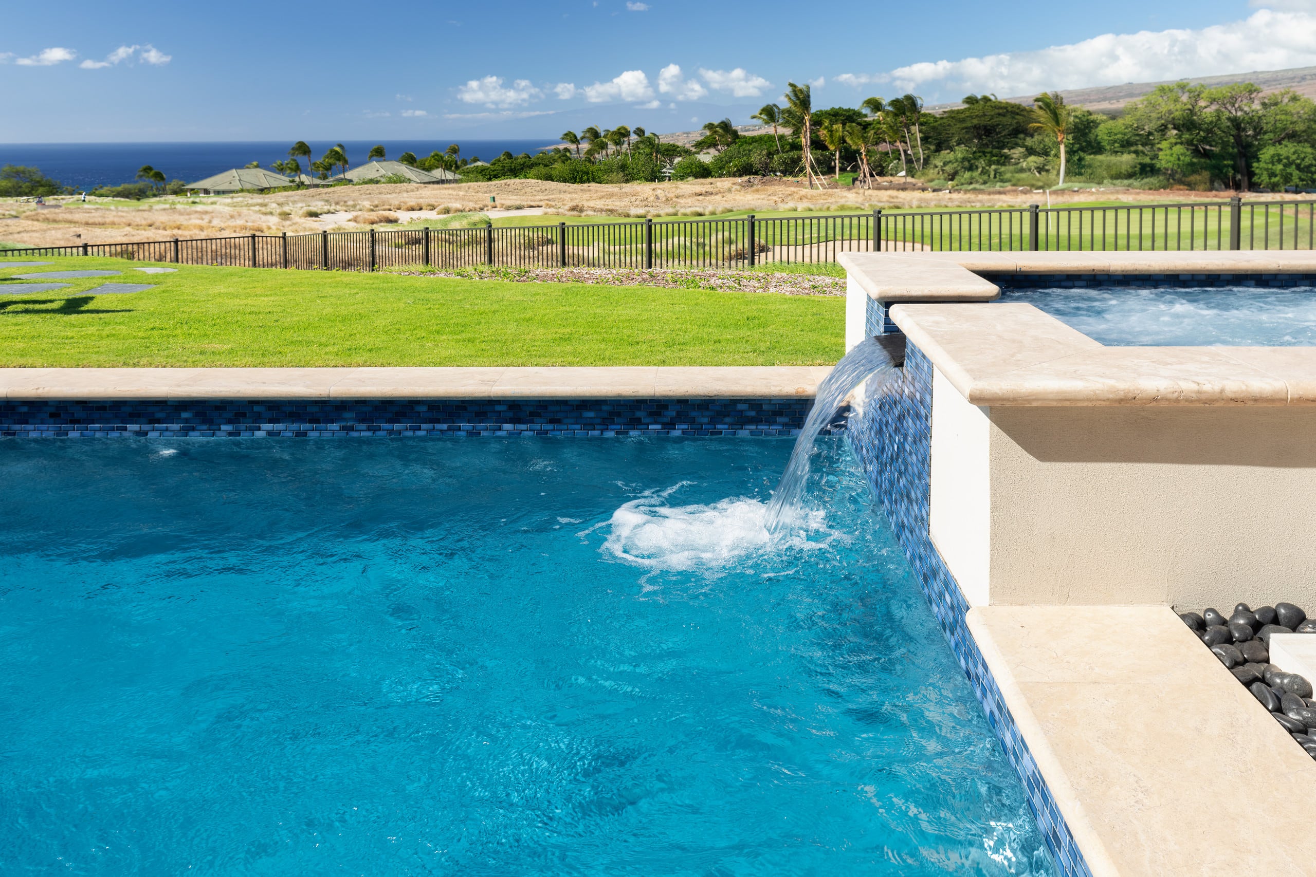 Home in Waimea · ★5.0 · 4 bedrooms · 5 beds · 4.5 baths - Image 5