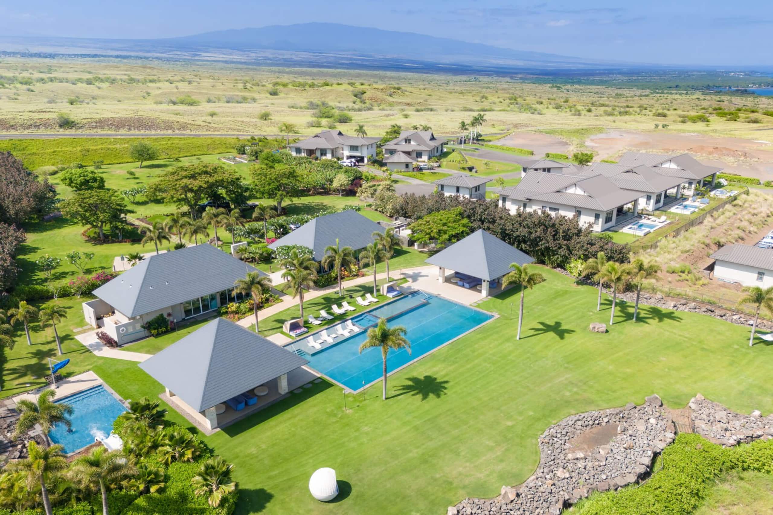 Home in Waimea · ★5.0 · 4 bedrooms · 5 beds · 4.5 baths - Image 23