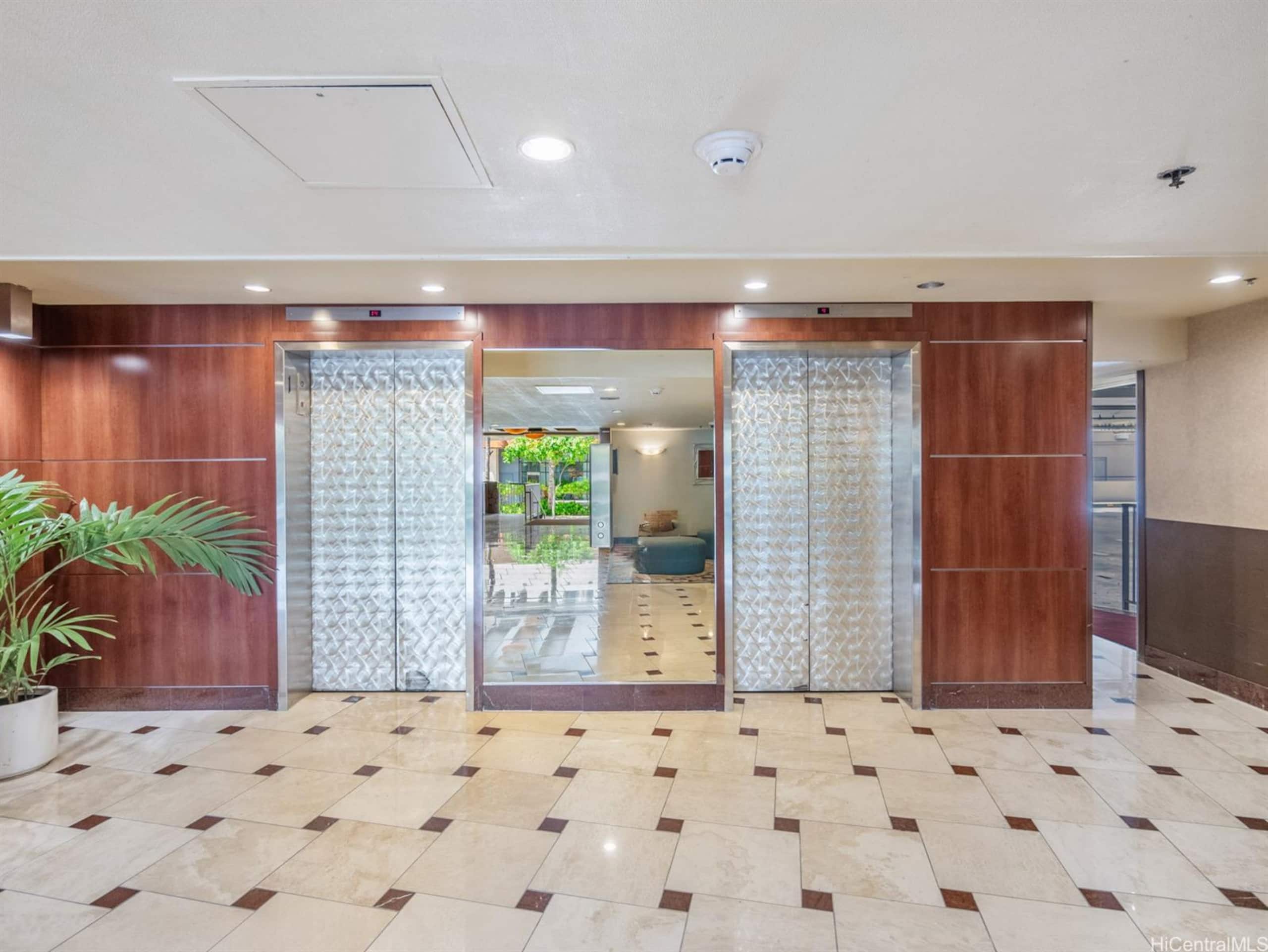 Ocean View Waikiki Condo｜FREE Parking｜5 Min Beach - Image 37