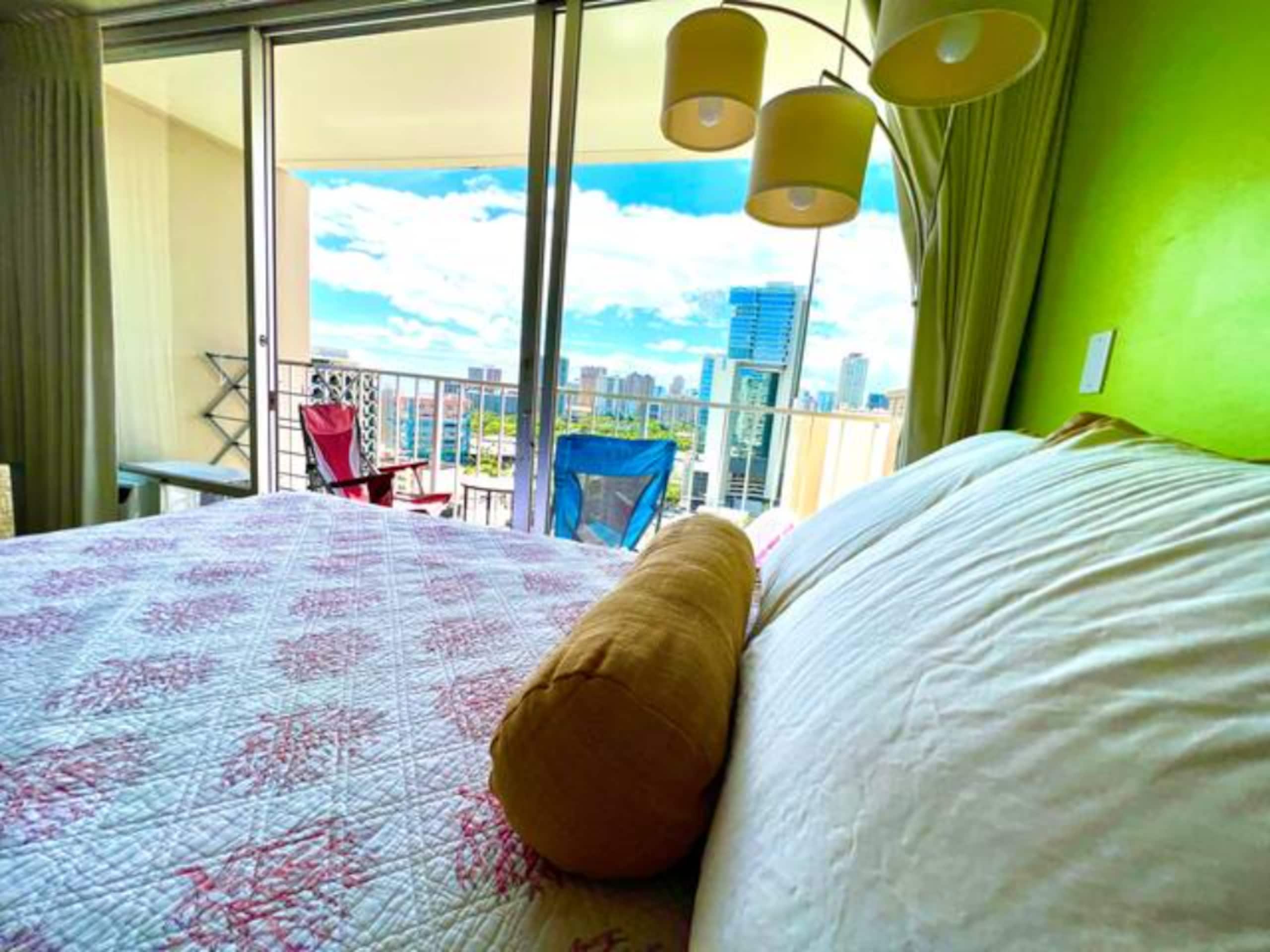 Ocean View Waikiki Condo｜FREE Parking｜5 Min Beach - Image 61
