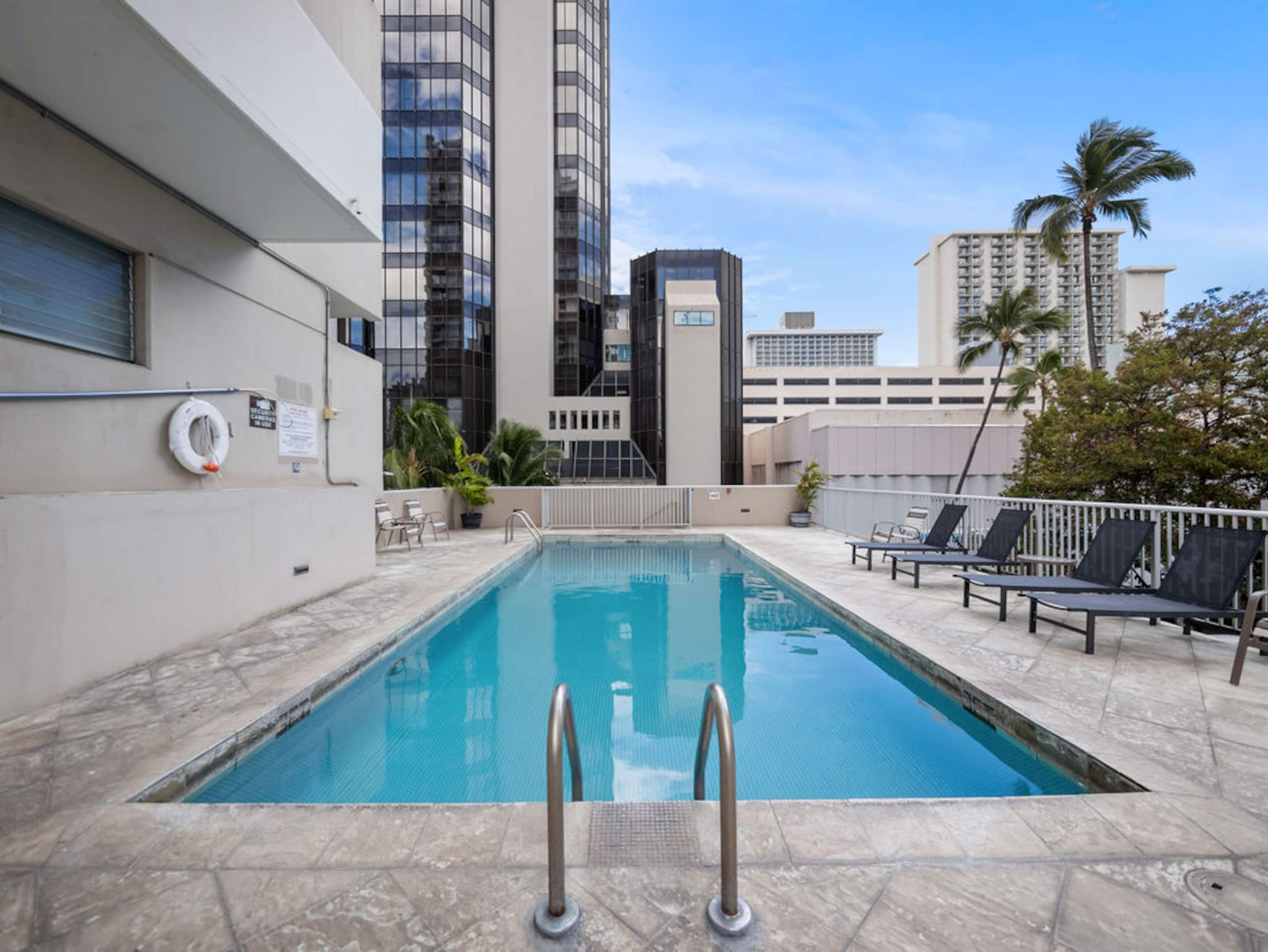 Ocean View Waikiki Condo｜FREE Parking｜5 Min Beach - Image 47