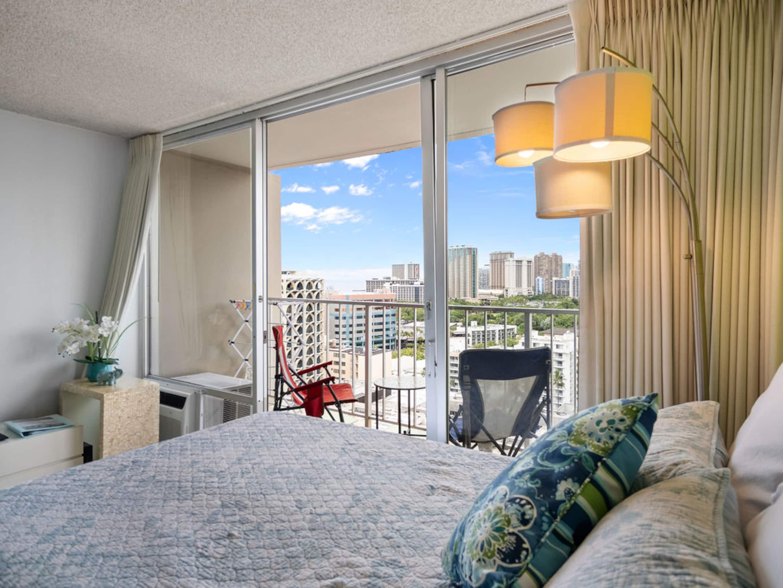 Ocean View Waikiki Condo｜FREE Parking｜5 Min Beach - Image 62