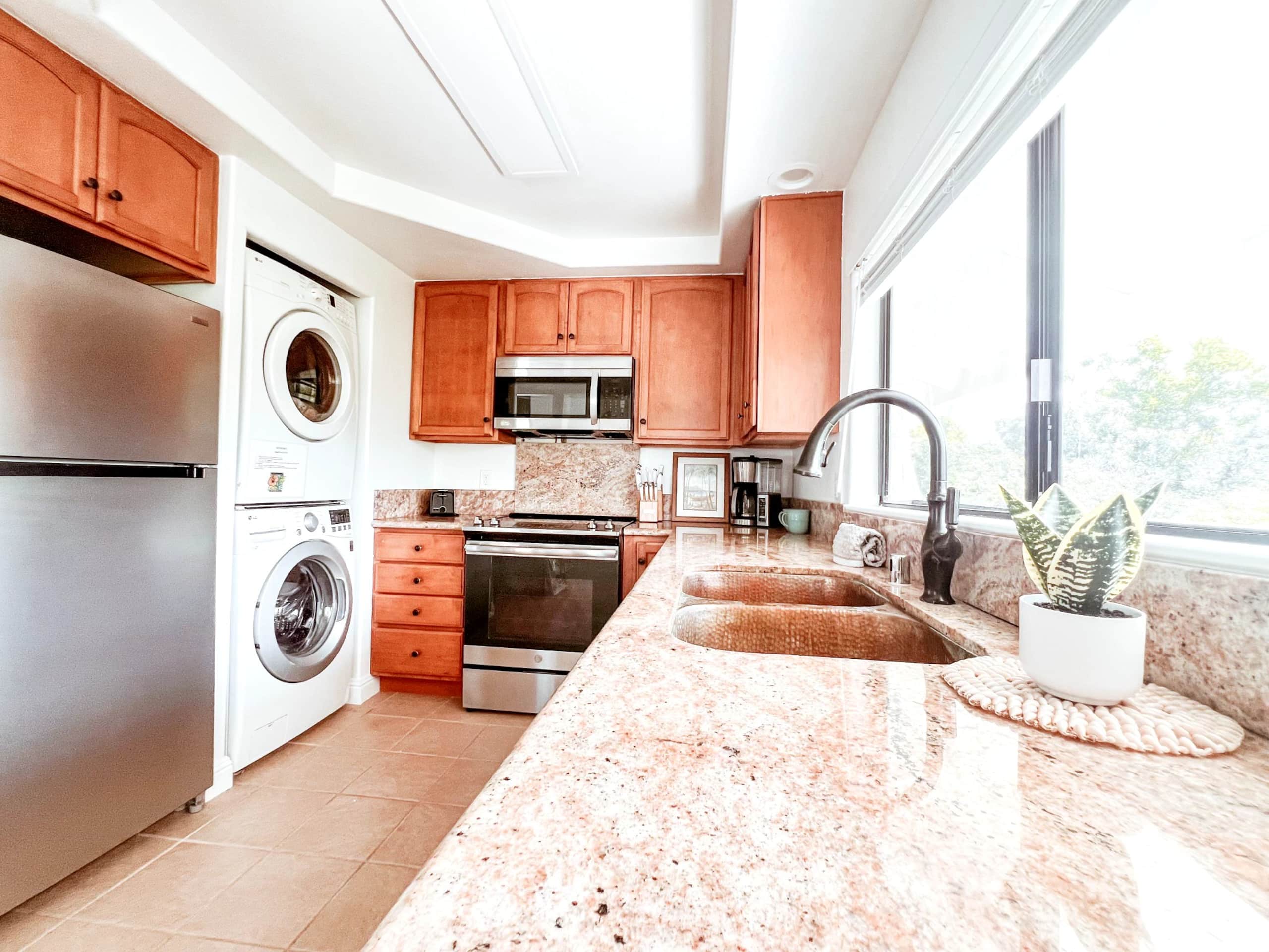 Condo in Princeville · ★4.98 · 1 bedroom · 1 bed · 1 bath - Image 10