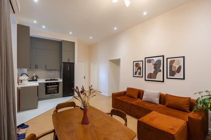 Newly Rennovated Cosy Apartment In Heart Of Baku - Baku