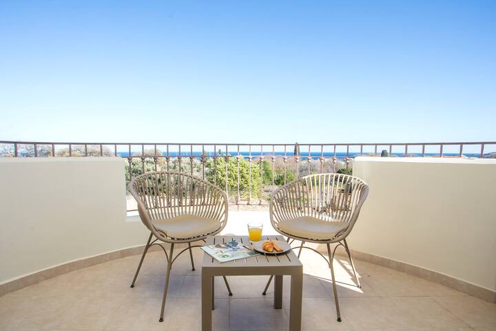 Aeon Villa Rhodes gallery image 4