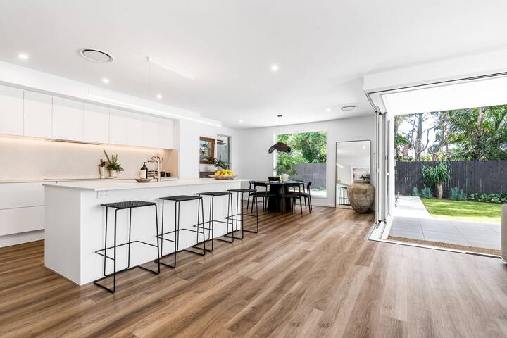 The Scott – Family Retreat Byron Bay gallery image 2