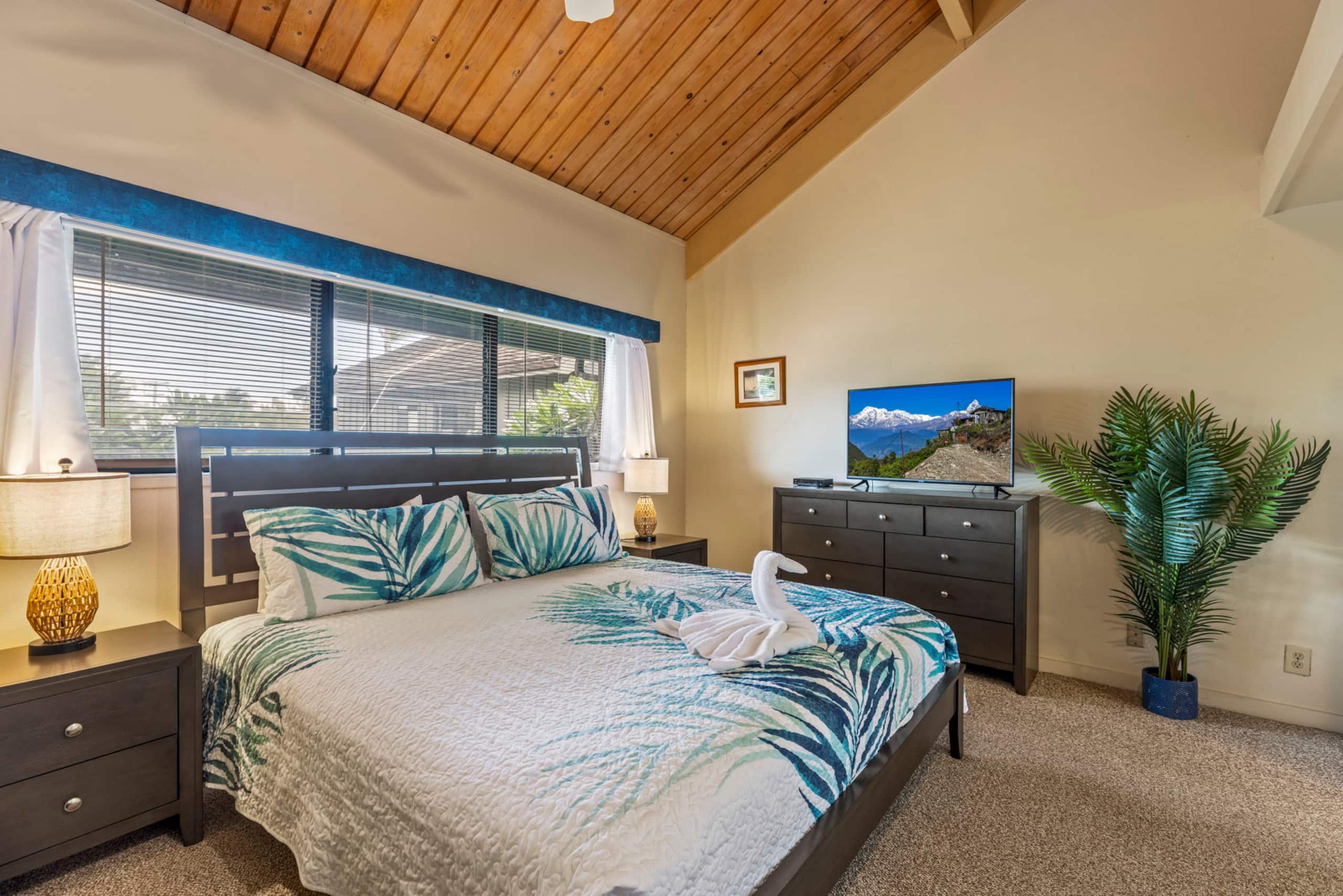 Spacious 2B Oceanfront w/ Loft - Kahana Village 39 - Image 14