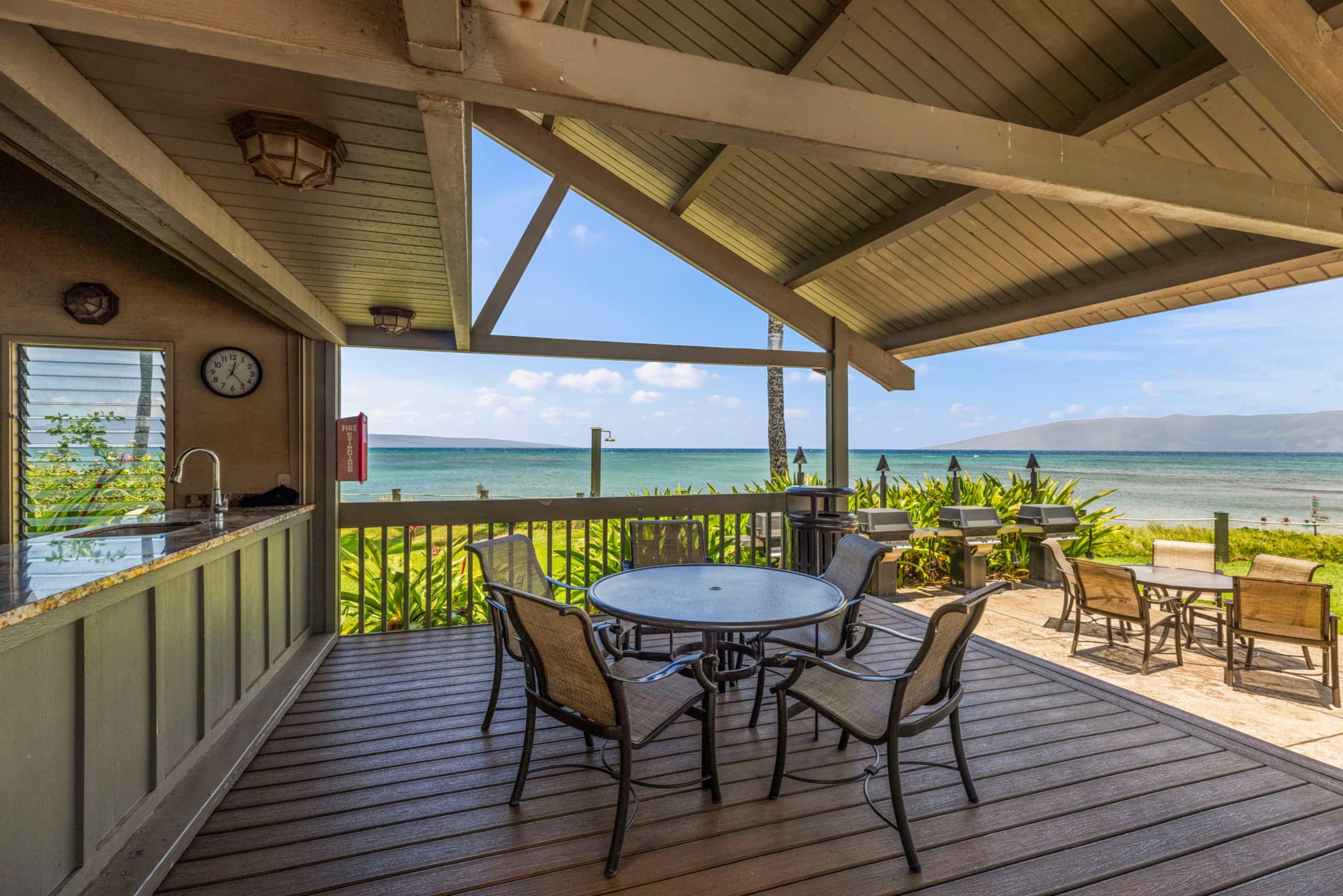 Spacious 2B Oceanfront w/ Loft - Kahana Village 39 - Image 22