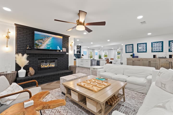 North End Retreat | Sleeps 15 - DeFuniak Springs, FL