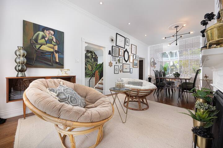 Downtown Designer Luxury Townhome gallery image 4