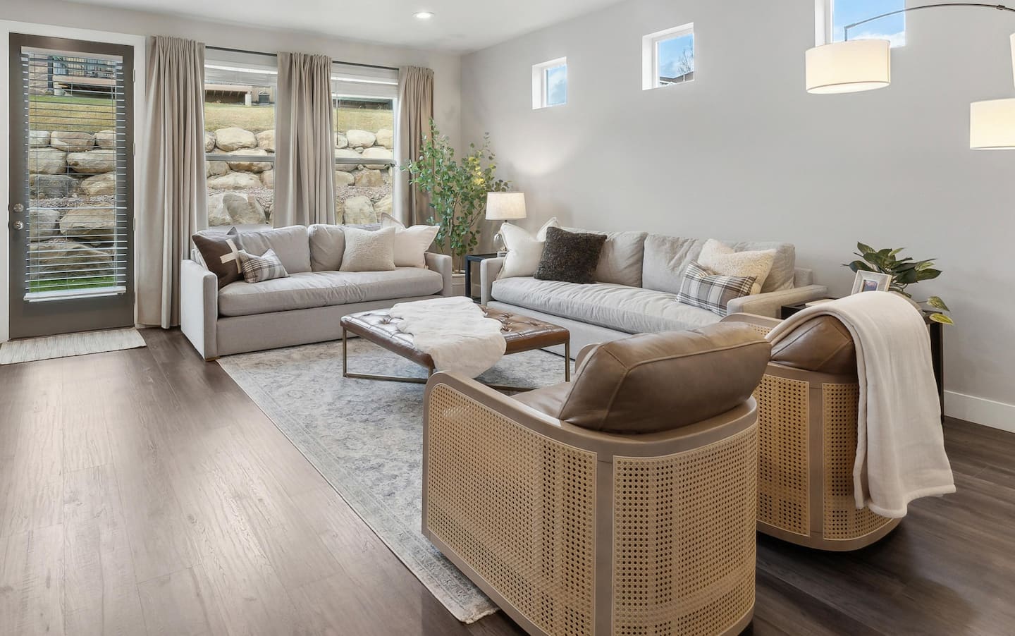 2 Suites|Hot tub|Arcade|BBQ|ESPN|H20+|No Cheap TP