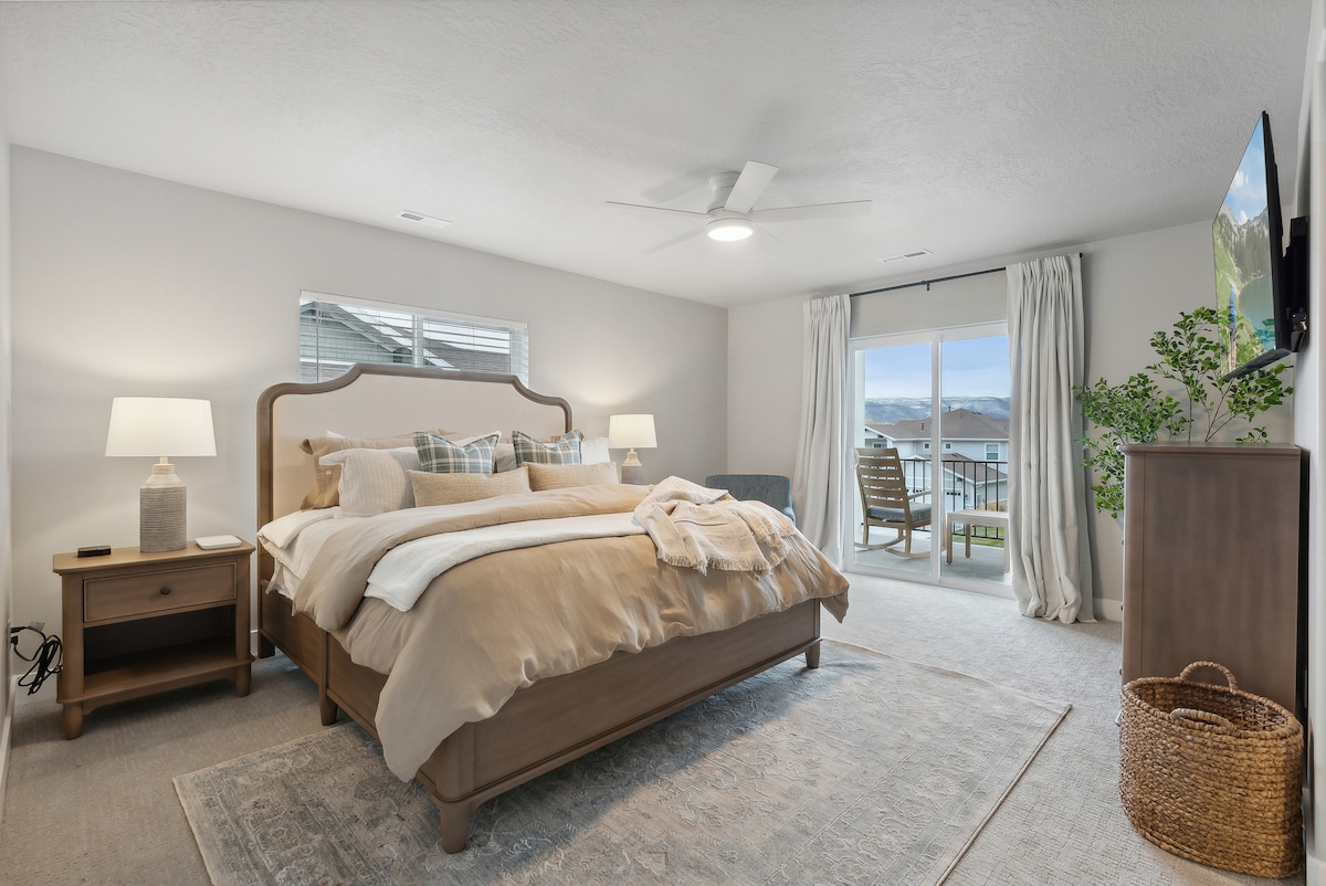 2 Suites|Hot tub|Arcade|BBQ|ESPN|H20+|No Cheap TP