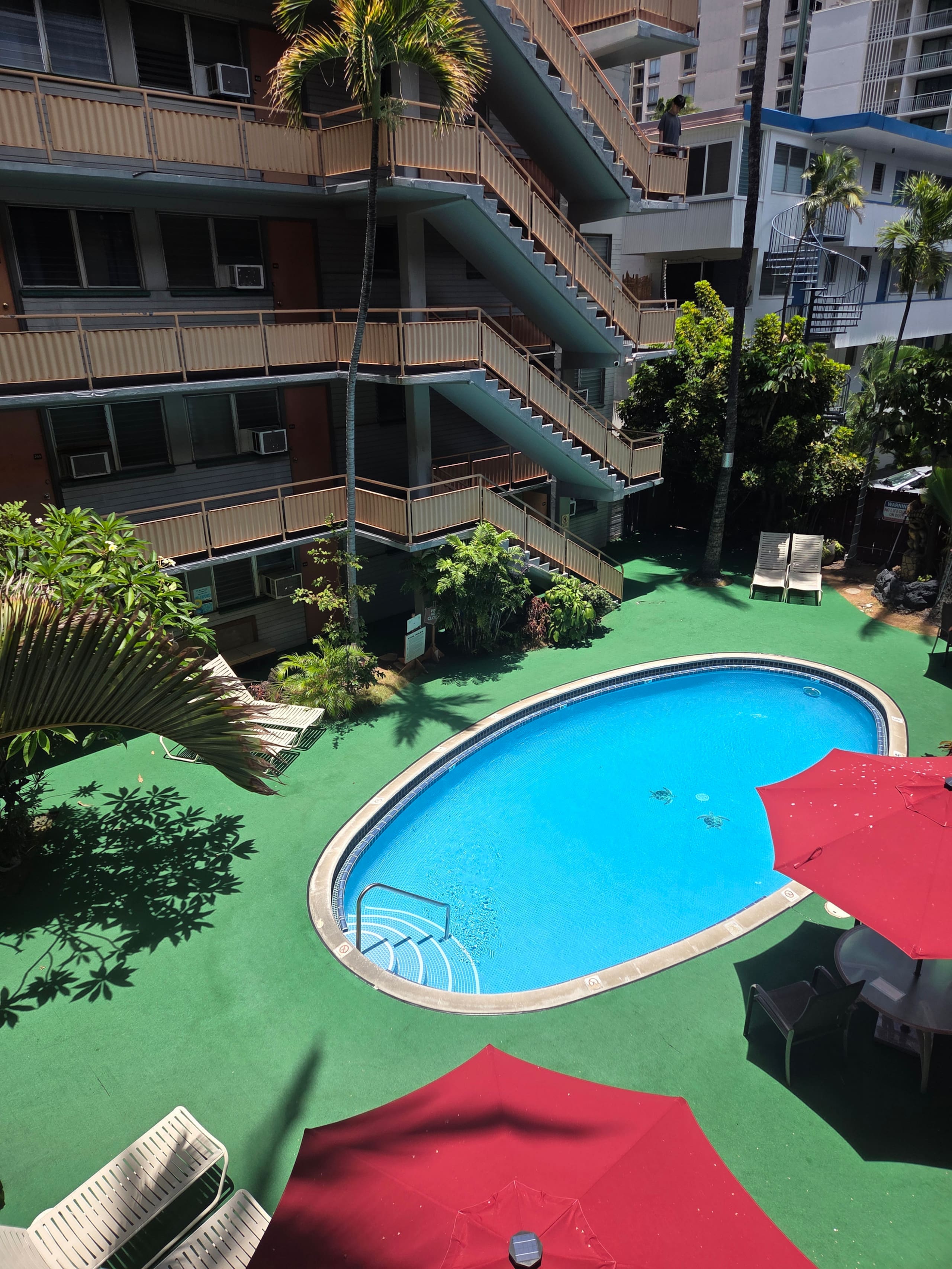 1- brm in the Heart of Waikiki - Image 32