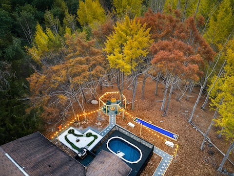 Poconos Fun House! Heated Pool, Hot Tub, Game Room