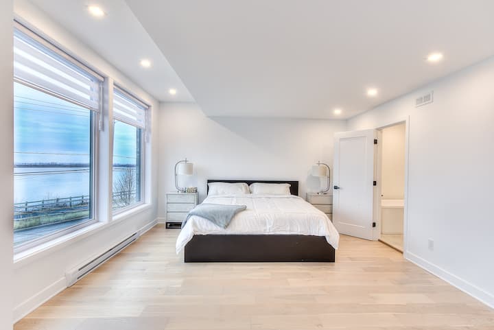 Dhomë gjumi kryesore/krevat dopio "king" 