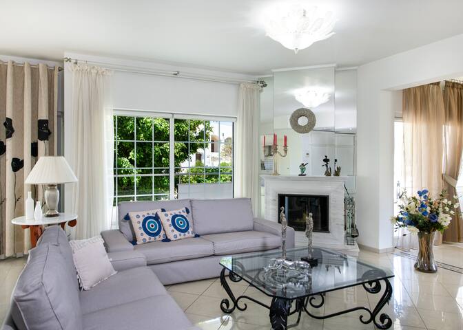 Villa Plumeria Crete gallery image 4