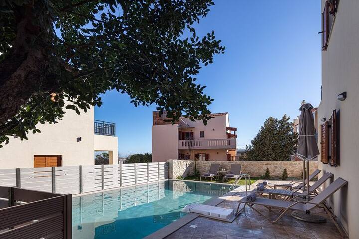 Provillas with private pool 1 gallery image 4