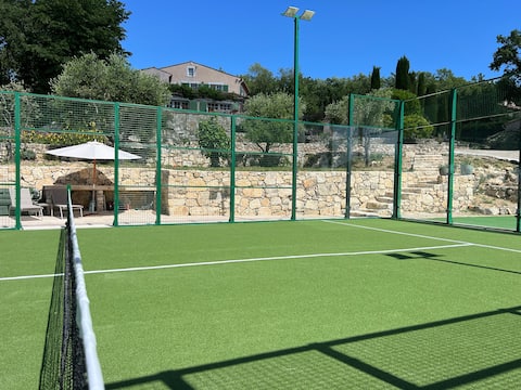Provençale home, large pool, padel court & seaview