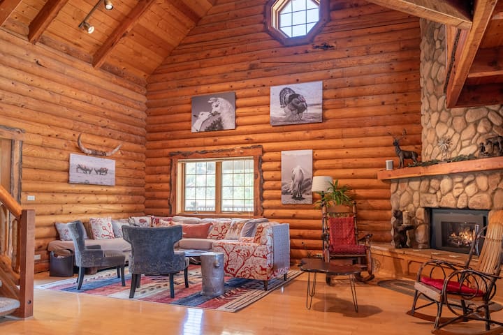 Nature Lovers Retreat! Log House, Goats And Llamas - Californie
