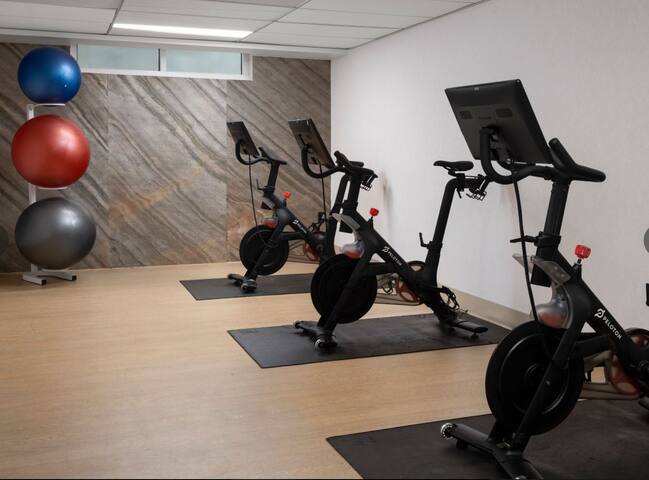 Westin Nanea Ocean Villas 2 Bdrm/2 Bth gallery image 2