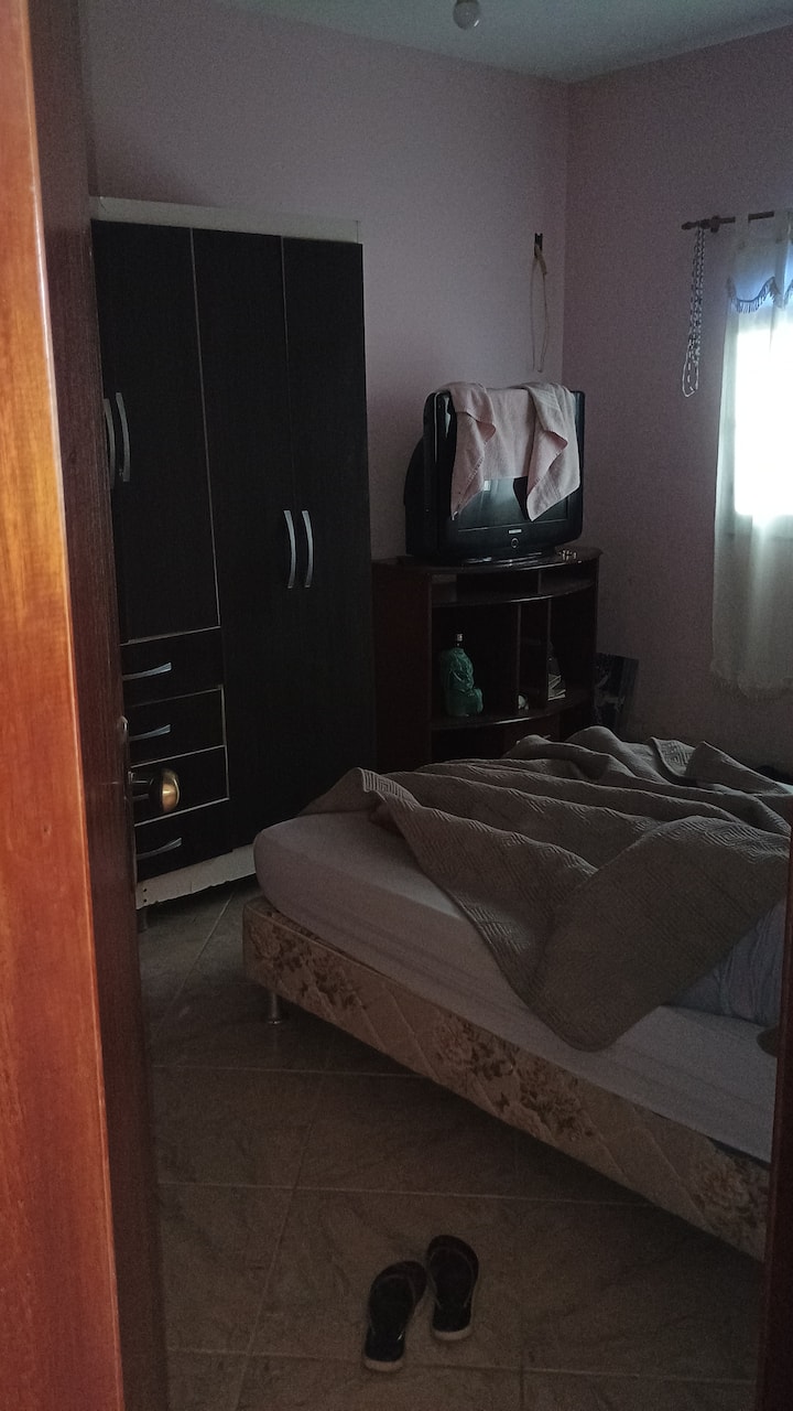 Chumba cha kulala ndani