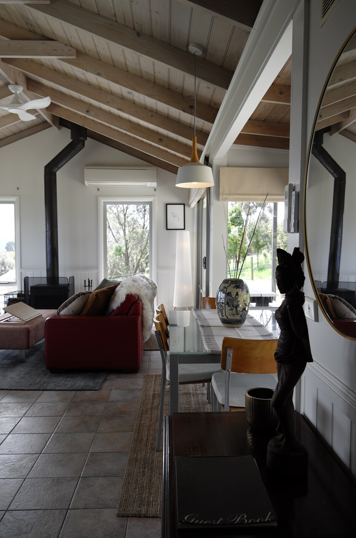 Top performing Airbnb: Skenes Creek Farm Escape - Sri Menanti in Shire Of Colac Otway