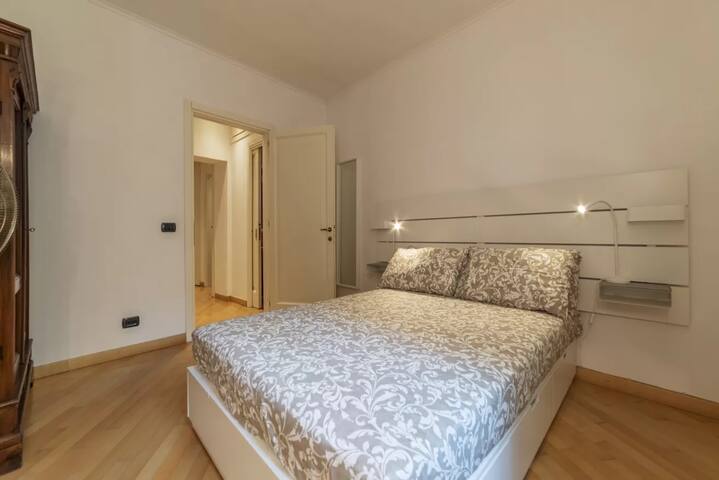 Live Roma | Luxury Pantheon View gallery image 4