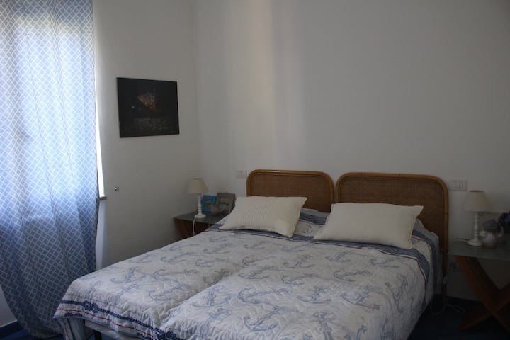 Dhomë gjumi 2