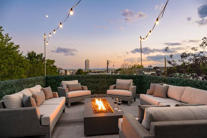 New! 4BR Luxury | Sauna, Rooftop Oasis, Gym