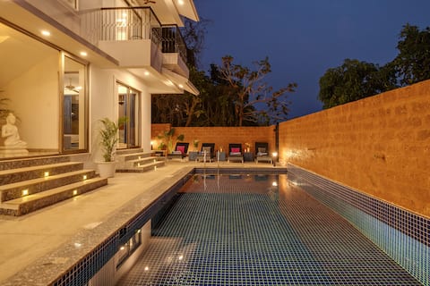 8BHK Super Luxury Private Pool Villa | Baga