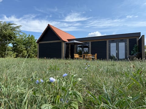 Vacation home Blok25, enjoy the countryside in Zierikzee