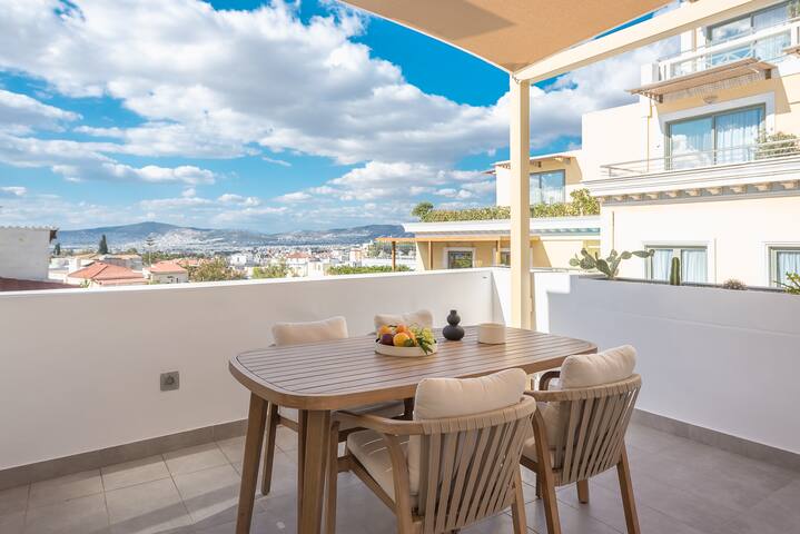 Modern 2BDR Flat w Hot Tub & Big Terrace in Plaka gallery image 3