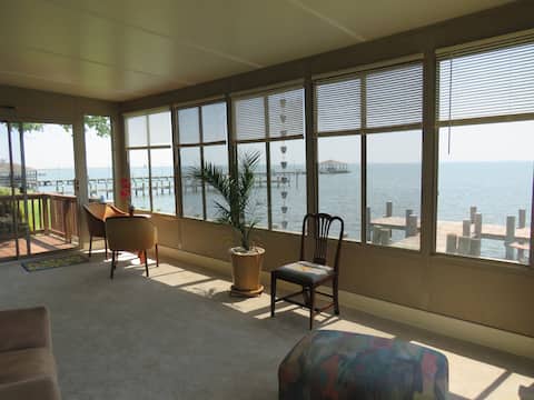 Island View House