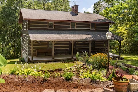 Trillium Vintage Cabin