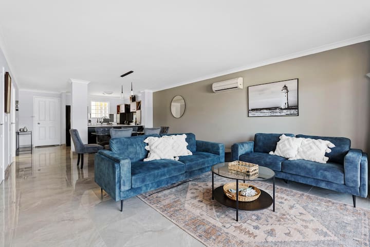 Luxury Two Bedroom Retreat
