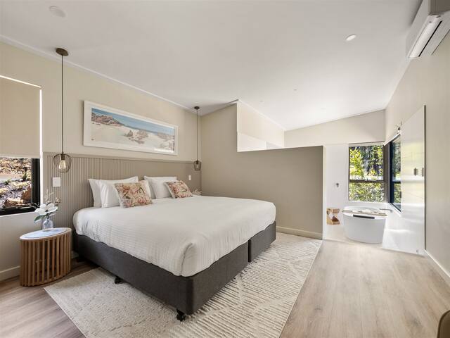 Raffaele’s Estate. Stay 4 pay for 3, this Nov only gallery image 5