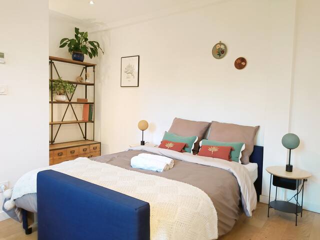 Oasis de tranquillité avec piscine et jardin gallery image 4