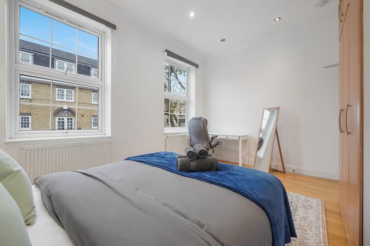 The Shakespeare Residence ZONE1! gallery image 2