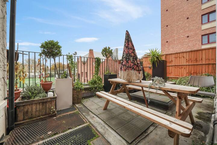 The Shakespeare Residence ZONE1! gallery image 5