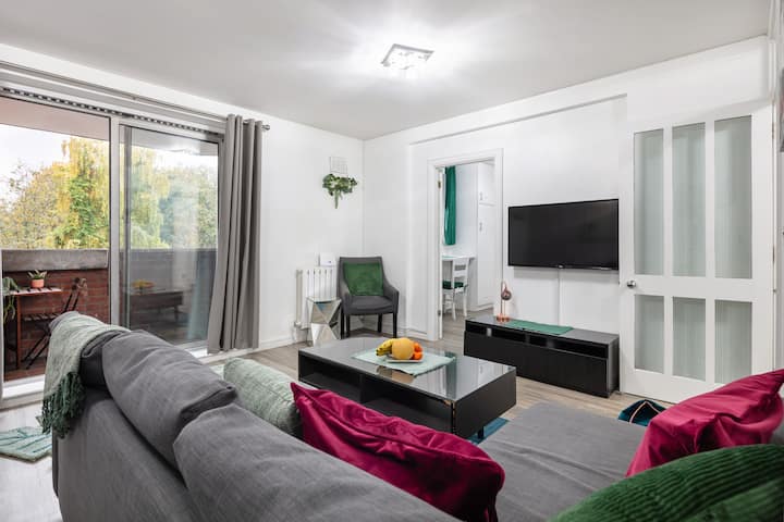 ' Kensington Air Conditioned One Bed Apartment ' - チェルシー